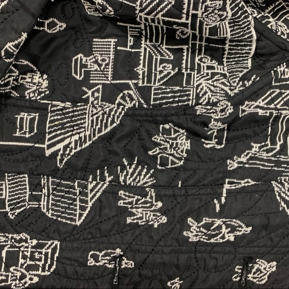 Amazing Reversible Fall Light Jacket - Picture 4 of 4